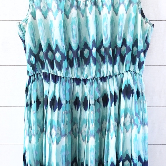 H&M Blue Print Sleeveless Pleated Hi Lo Midi Dress - Picture 3 of 6